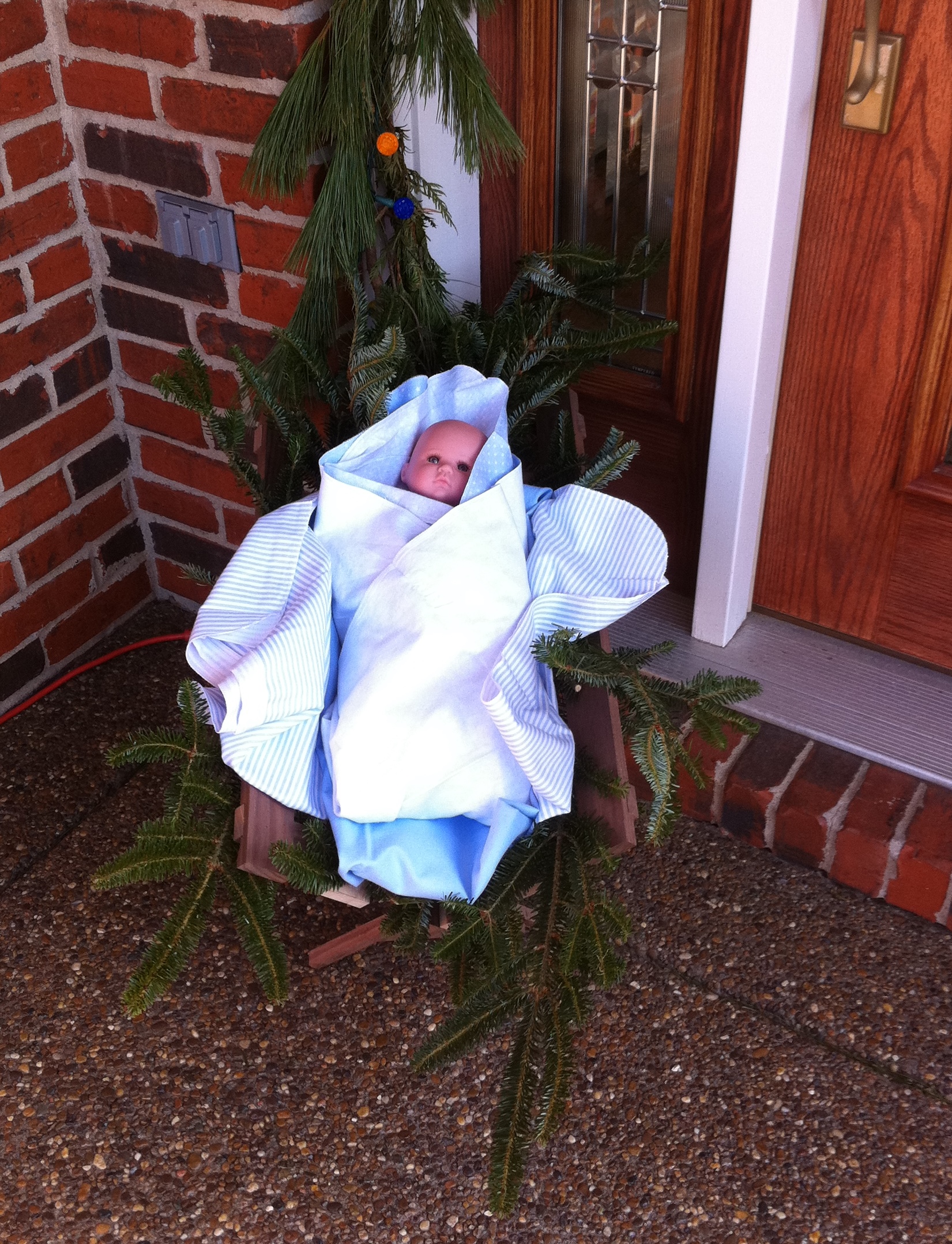 BabyJesusFrontPorch2010